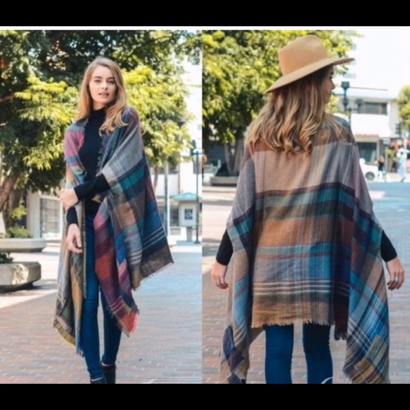 Plaid poncho - Picture 3 of 6